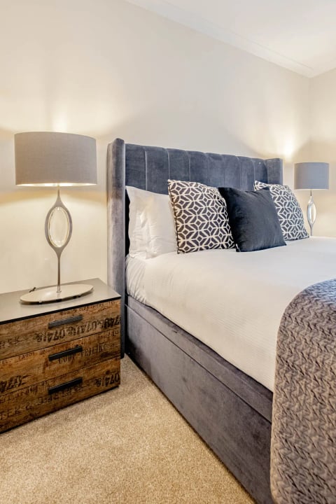 Double bedroom with rustic bedside chests